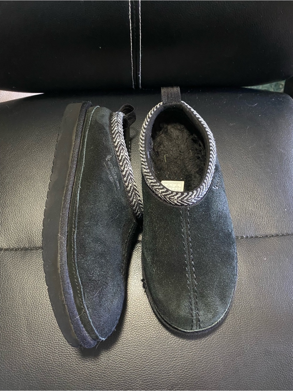 Kookaburra by UGG Men Burree Black Suede Slip-On Indoor/Outdoor Slippers Size 4